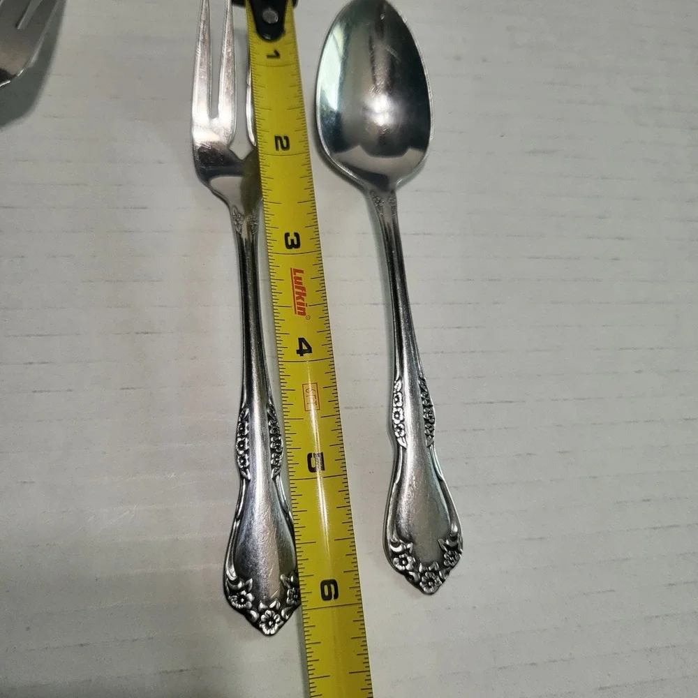 Oneida MANSFIELD Amadeus Stainless‎ Rogers Deluxe Flatware Salad Forks & A Spoon